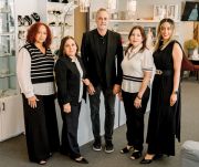 D’Royal Bride’s Bayamón staff.
