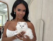 Brides of Florida model Chelsea with British longhair Coco.