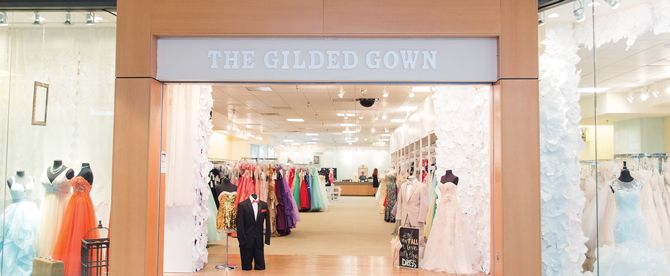 The Gilded Gown store entrance. Photo credit: Star Noir Studio