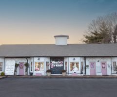 Storefront Photo Credit: Campbell Carter Photography